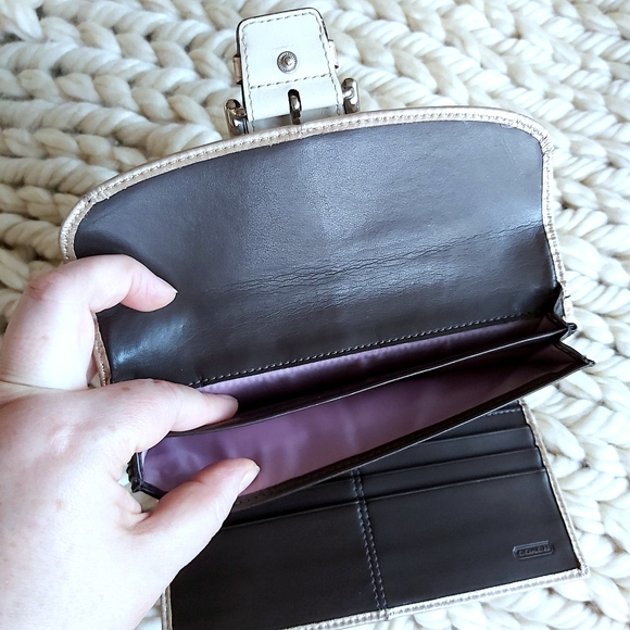 Coach Soho Gold & Brown Leather Wallet - Picture 7 of 10